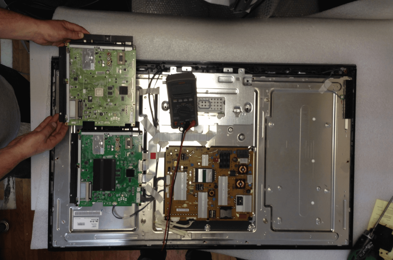 Диагностика телевизора перед ремонтом материнской платы